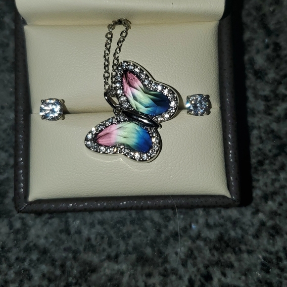 Crystal Sterling Silver Studs and Butterfly Neckla - Picture 10 of 11